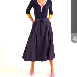 Boden. Navy Blue button swing midi skirt.